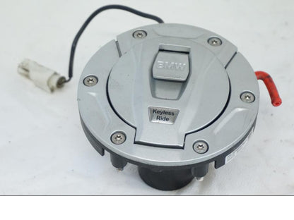 Framsidan på Tanklock från en BMW K 1600 -2015 motorcykel.