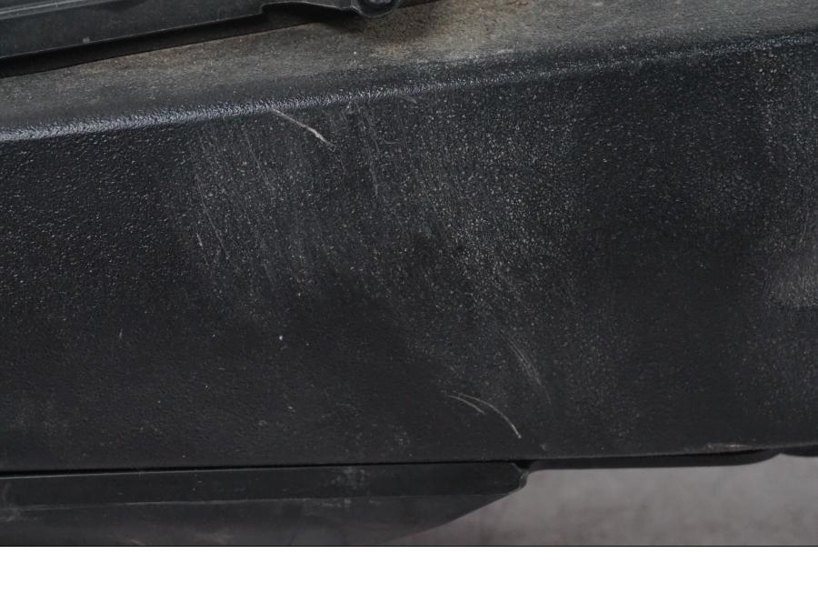 Höger sida på Sving från en Ducati Multistrada V4 -2024 motorcykel.