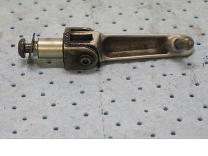 Baksidan på Fotpinne från en Yamaha YZF 1000 R1 -2003 motorcykel.