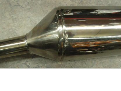 Höger sida på Ljuddämpare från en Yamaha FJR 1300 -2015 motorcykel.