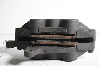 Höger sida på Bromsok från en Kawasaki ZX-9R -1999 motorcykel.