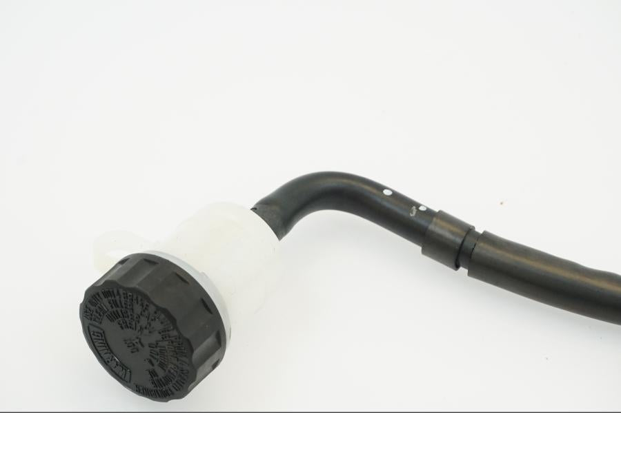 Snett uppifrån på Bromshuvudcylinder från en Kawasaki Z 1000 -2014 motorcykel.