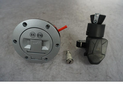 Framsidan på Låssats från en BMW S 1000 XR -2019 motorcykel.