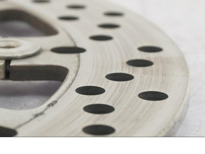 Snett uppifrån på Bromsskiva från en KTM 950 SM -2006 motorcykel.