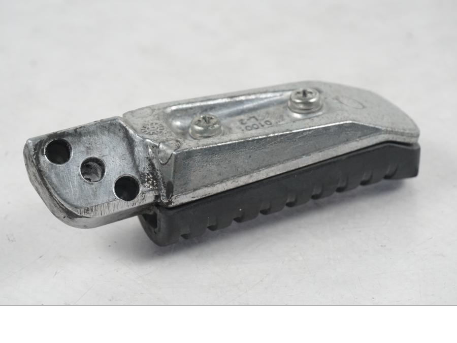 Extrabild2 på Fotpinne från en Kawasaki ER-6N ABS -2010 motorcykel.