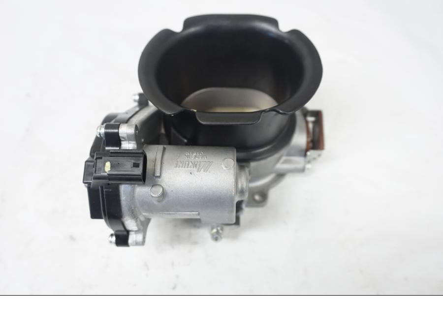 Vänster sida på Spjällhus från en Ducati 899 Panigale -2015 motorcykel.