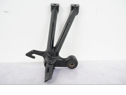 Framsidan på Fotpinne från en Suzuki GSX-R 1000 -2008 motorcykel.