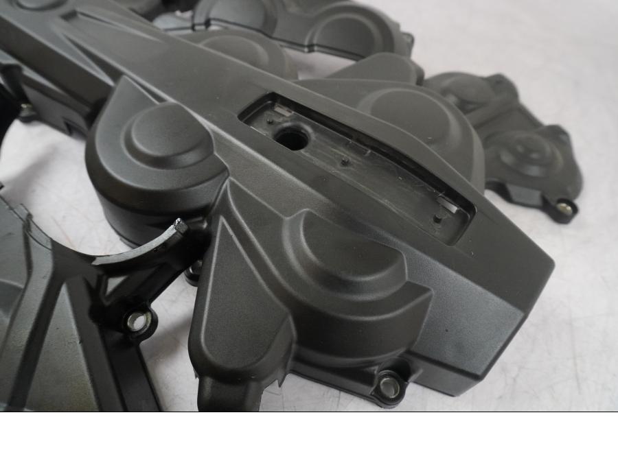 Höger sida på Remskydd från en Ducati Multistrada 1260 -2020 motorcykel.