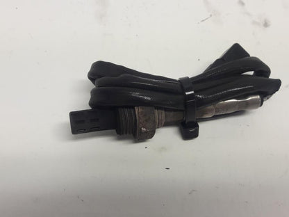 Framsidan på Lambdasond från en Suzuki SV 1000 -2004 motorcykel.