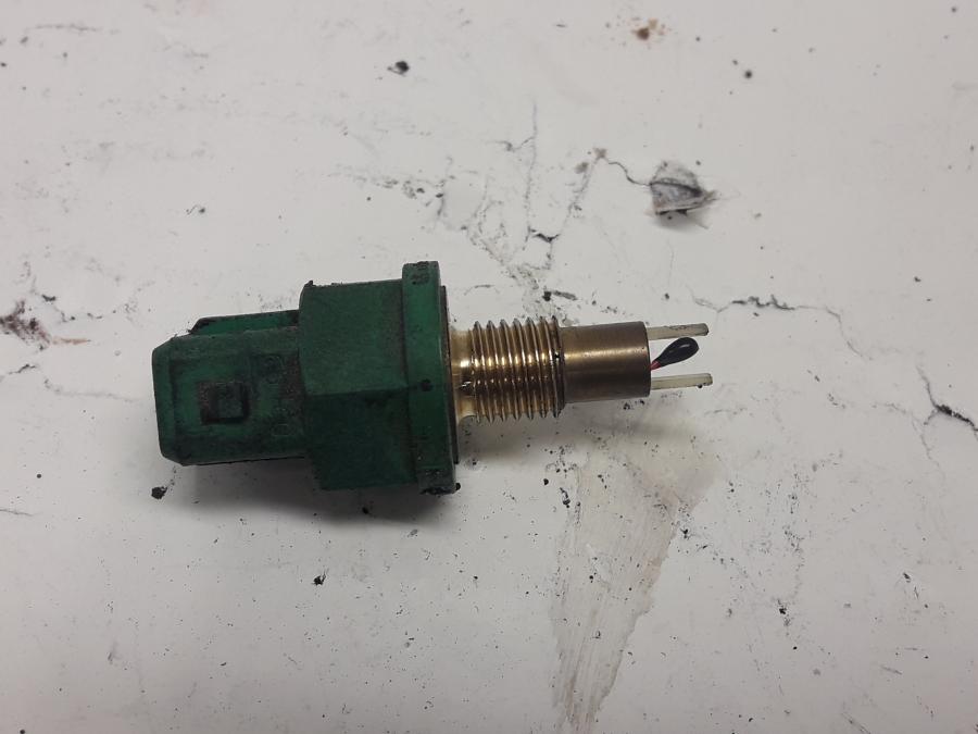 Framsidan på Luftburksensor från en Triumph Tiger -1999 motorcykel.