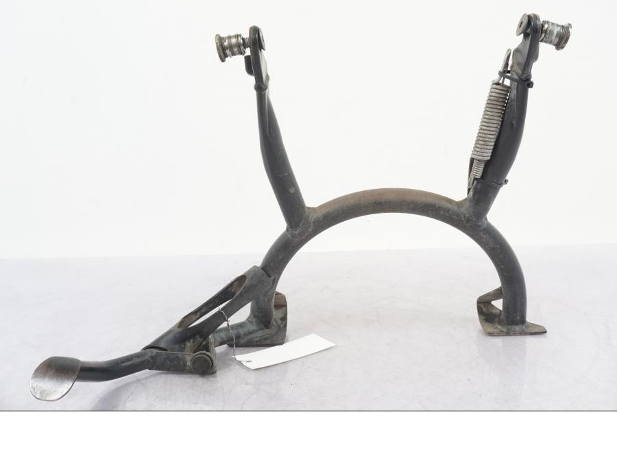 Framsidan på Centralstöd från en BMW R 1200 GS -2005 motorcykel.