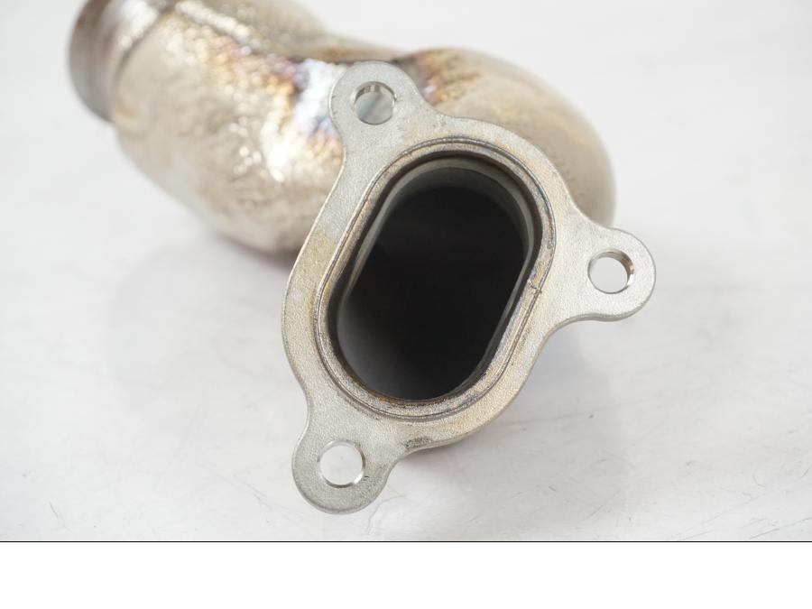 Extrabild2 på Grenrör från en KTM 1290 Super Duke R EVO -2023 motorcykel.