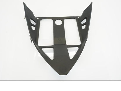 Framsidan på Trekanten från en Aprilia RSV 1000 -2004 motorcykel.