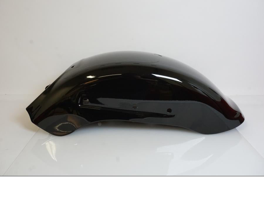 Baksidan på Bakskärm från en H-D Fat Boy -2020 motorcykel.