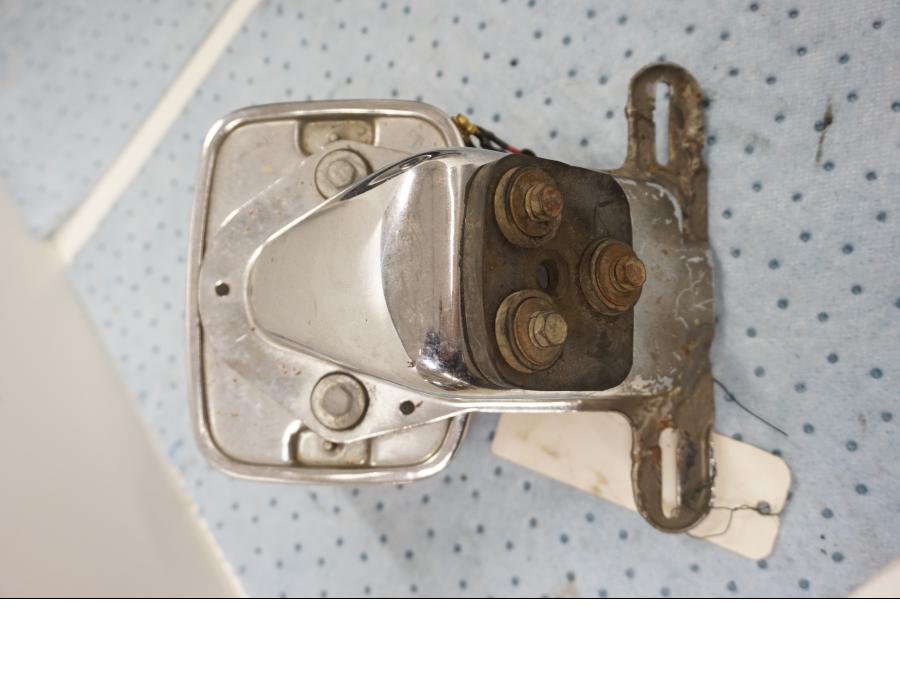 Baksidan på Baklampa från en Kawasaki Z 400 -1983 motorcykel.