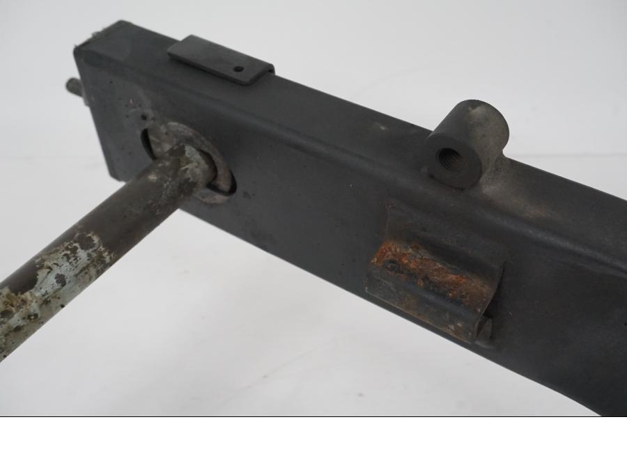 Baksidan på Sving från en Kawasaki Z 750 -2006 motorcykel.