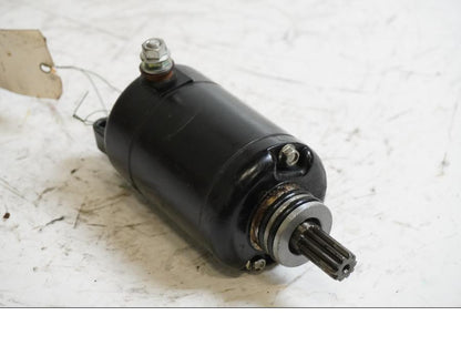 Framsidan på Startmotor från en Kawasaki ZX-10R -2008 motorcykel.