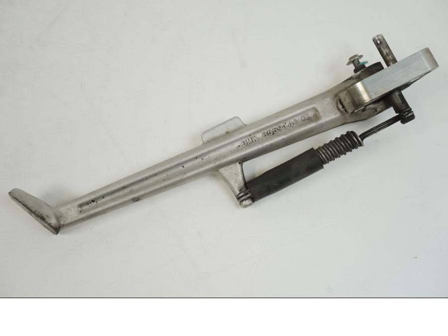 Framsidan på Sidostöd från en BMW S 1000 R -2019 motorcykel.