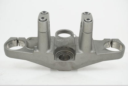 Vänster sida på Gaffelkrona från en Yamaha XJ 900 -1997 motorcykel.