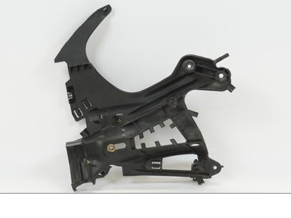 Snett uppifrån på Toppkåpstag från en BMW K 1200 S -2006 motorcykel.