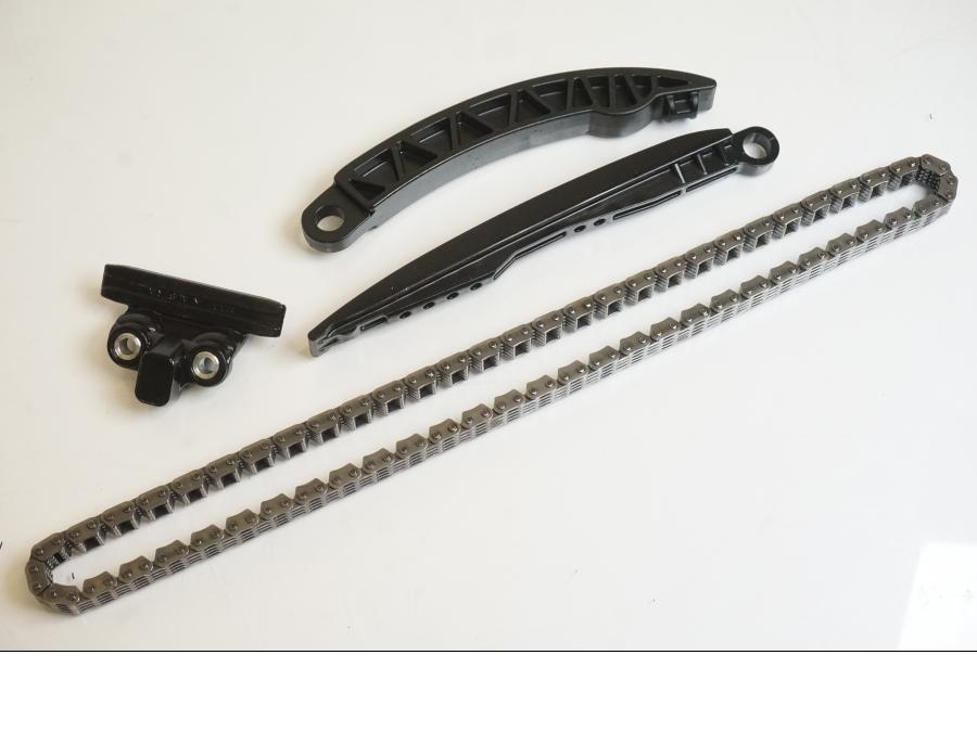 Vänster sida på Kamkedja från en KTM 1190 Adventure -2015 motorcykel.