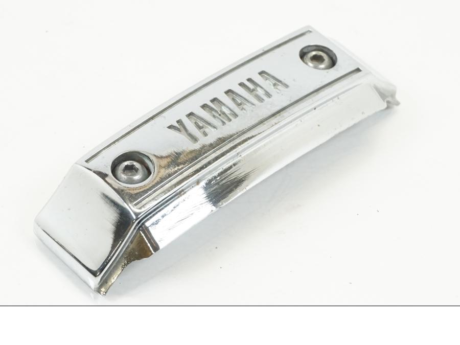 Framsidan på Dekorkåpa från en Yamaha XV 750 -1998 motorcykel.