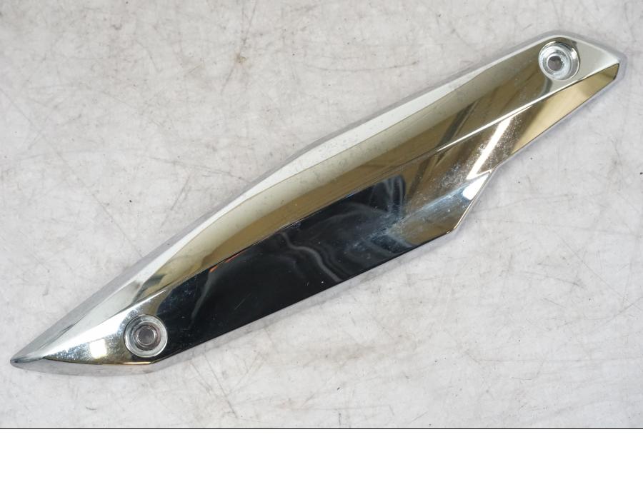 Framsidan på Vindrutefäste från en BMW K 1600 GTL -2015 motorcykel.