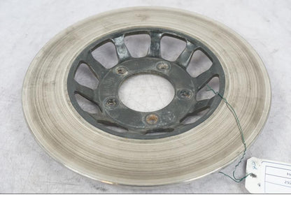 Framsidan på Bromsskiva från en Honda CB 650 -1981 motorcykel.