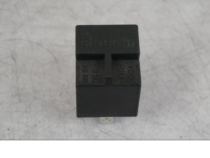 Framsidan på Relä från en BMW R 1100 GS -1998 motorcykel.