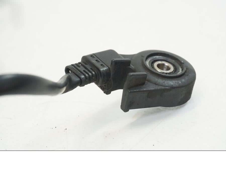 Extrabild3 på Sidostödsbrytare från en Honda CB 750 -2002 motorcykel.