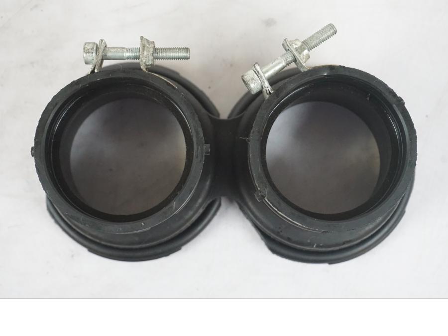 Höger sida på Luftrör från en Kawasaki ZZ-R 1400 -2009 motorcykel.