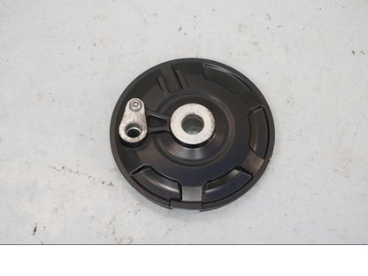 Framsidan på ABS givarfäste från en Yamaha XJ 6 -2011 motorcykel.