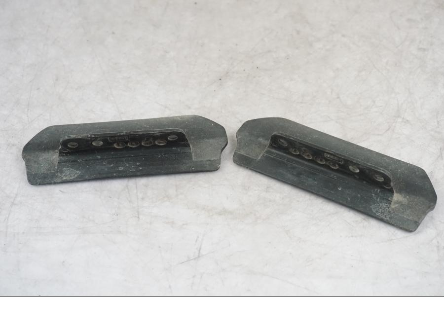 Höger sida på Gaffelbensskydd från en Triumph Tiger -2009 motorcykel.