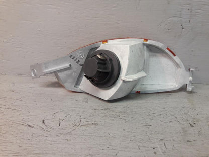 Baksidan på Blinkers från en BMW R 1100 RT -2001 motorcykel.