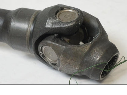 Baksidan på Kardanaxel från en BMW K 1200 R Sport -2007 motorcykel.