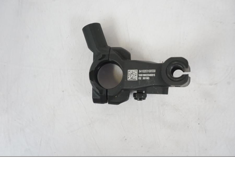 Höger sida på Kopplingsklo från en KTM 790 Duke -2019 motorcykel.