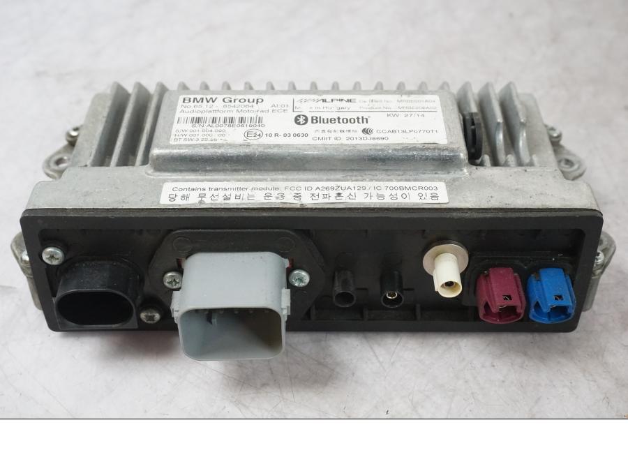 Höger sida på Radio från en BMW K 1600 GTL -2015 motorcykel.