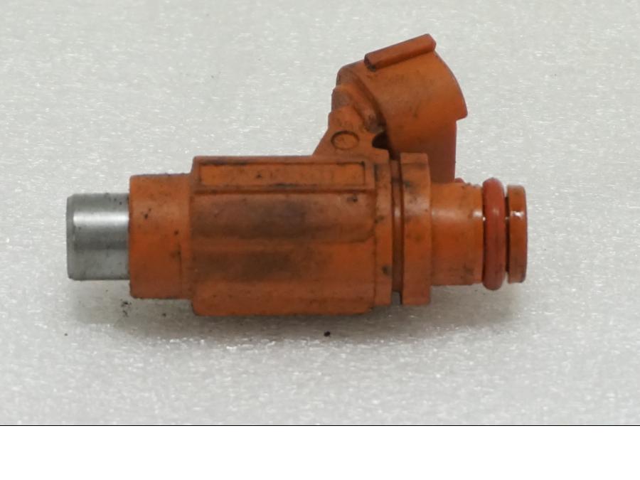 Framsidan på Spridare från en Suzuki GSX-R 600 -2004 motorcykel.