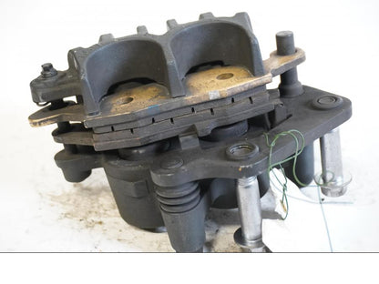 Höger sida på Bromsok från en Kawasaki ER-6F -2007 motorcykel.