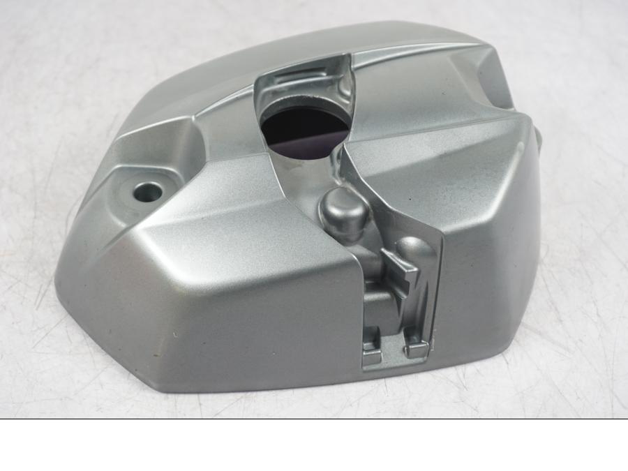 Framsidan på Ventilkåpa från en BMW R NineT -2017 motorcykel.