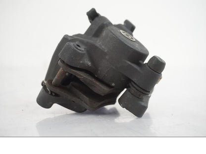 Vänster sida på Bromsok från en BMW F 650 CS -2002 motorcykel.