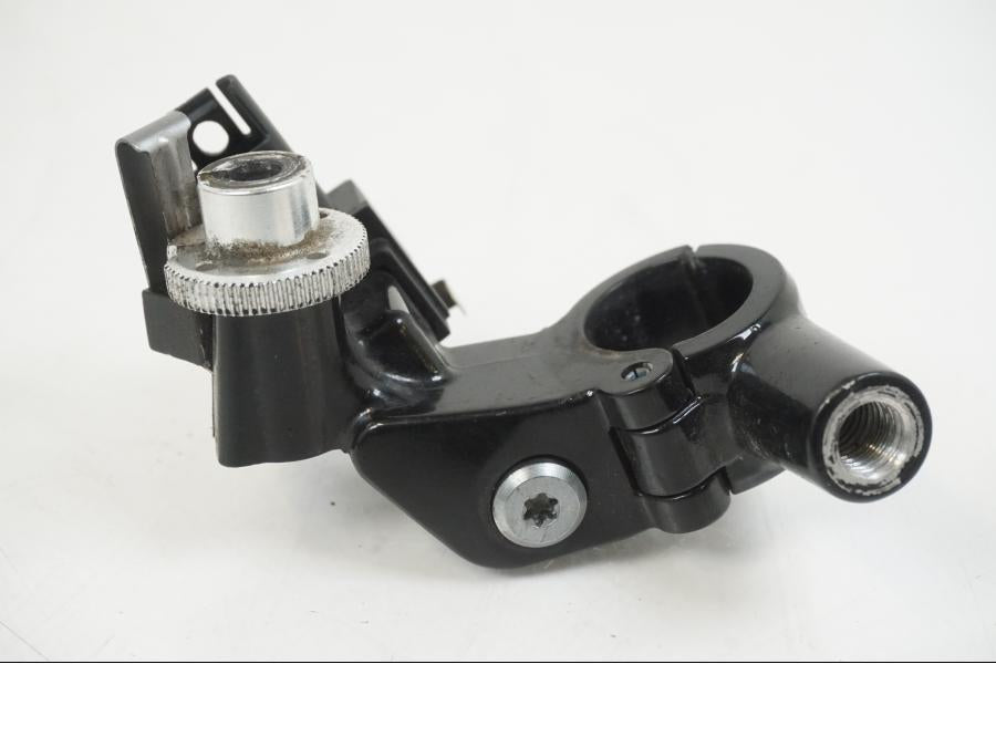 Höger sida på Kopplingsklo från en BMW S 1000 R -2019 motorcykel.