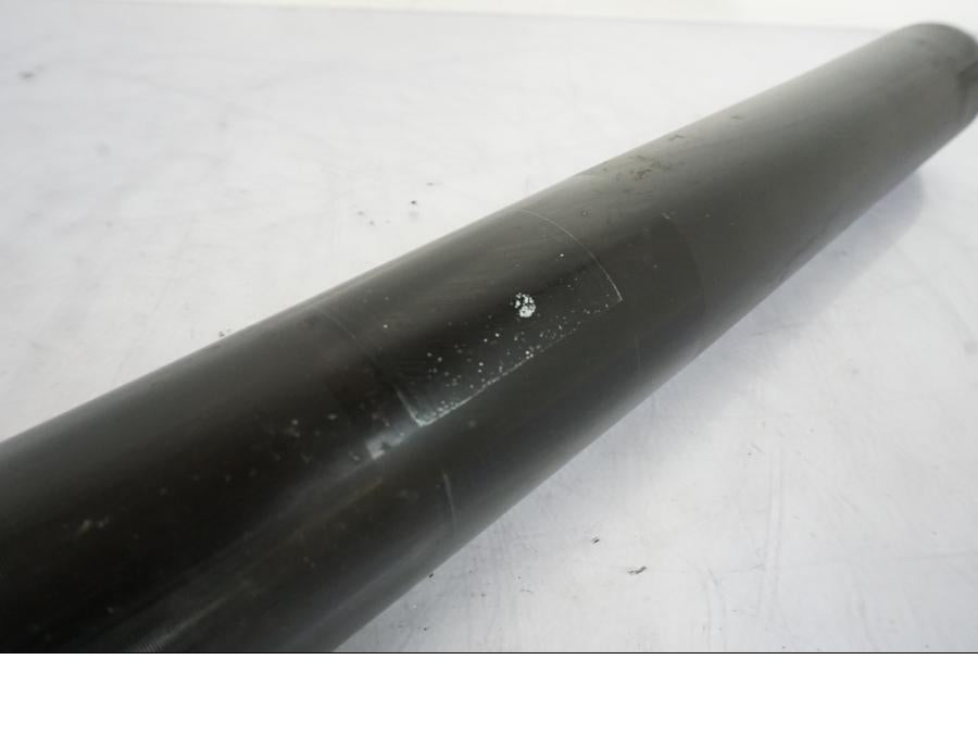 Snett uppifrån på Gaffelben från en KTM 125 Duke -2017 motorcykel.