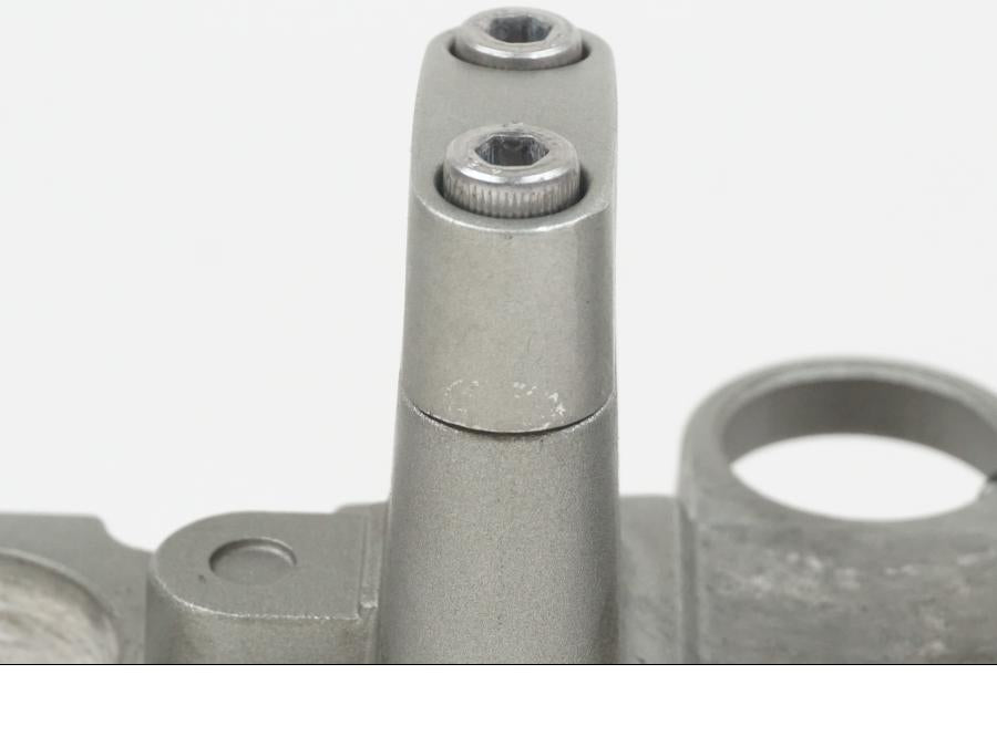 Snett uppifrån på Gaffelkrona från en Yamaha XJ 900 -1997 motorcykel.