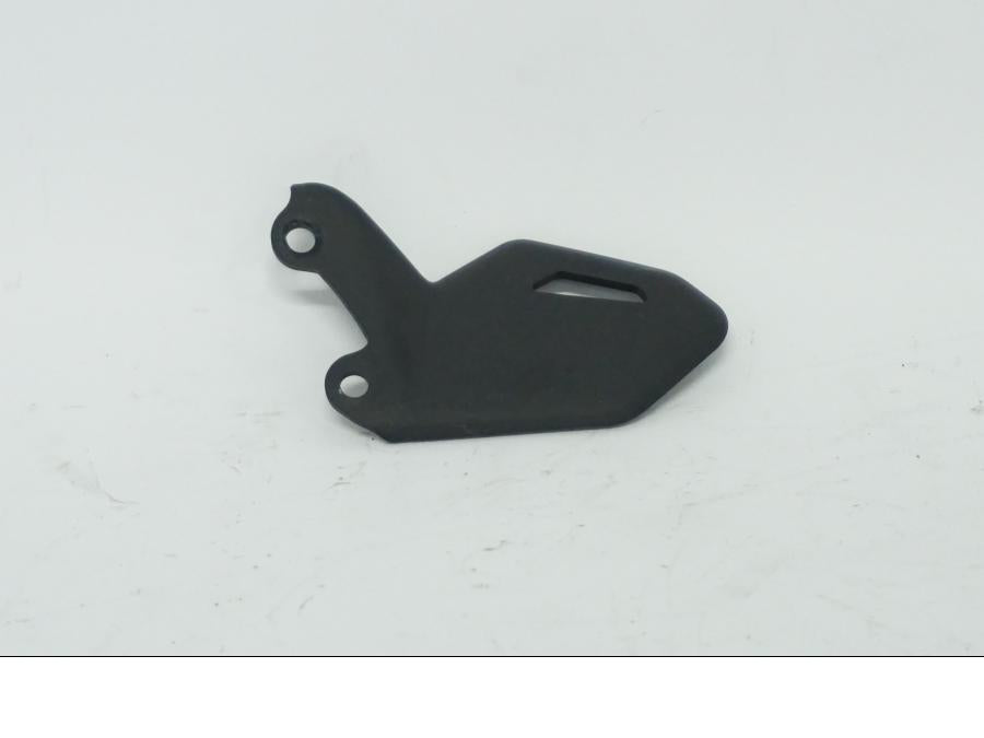 Framsidan på Fotpinnehälskydd från en Ducati Desert X -2022 motorcykel.