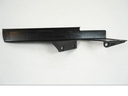 Snett uppifrån på Kedjeskydd från en Suzuki GSX-R 1000 -2003 motorcykel.