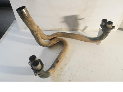 Baksidan på Grenrör från en BMW R 1150 RT -2003 motorcykel.