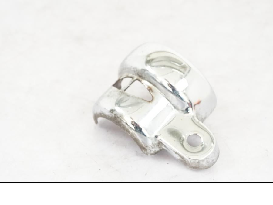 Baksidan på Bromshuvudcylinderskydd från en Yamaha XVS 1100 -2000 motorcykel.