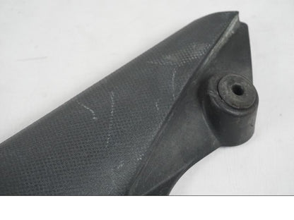 Snett uppifrån på Värmeskydd från en Kawasaki ZX-6R -2005 motorcykel.