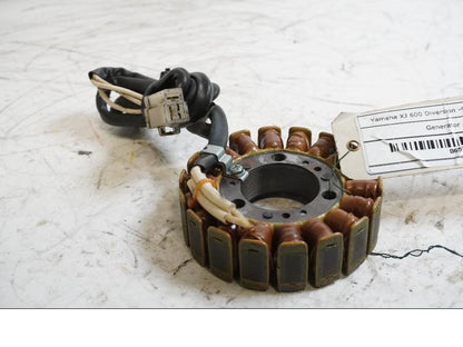 Framsidan på Generator från en Yamaha XJ 600 Diversion -1992 motorcykel.